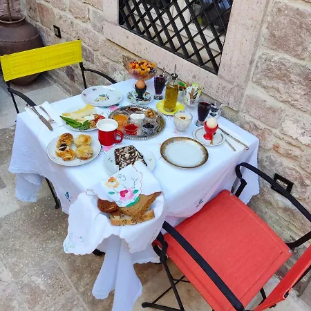 Bed & Breakfast Masal By Fadesign Ayvalik